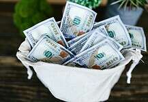 Healing the Money Wound: Releasing Scarcity to Embrace Abundance Healing the money wound